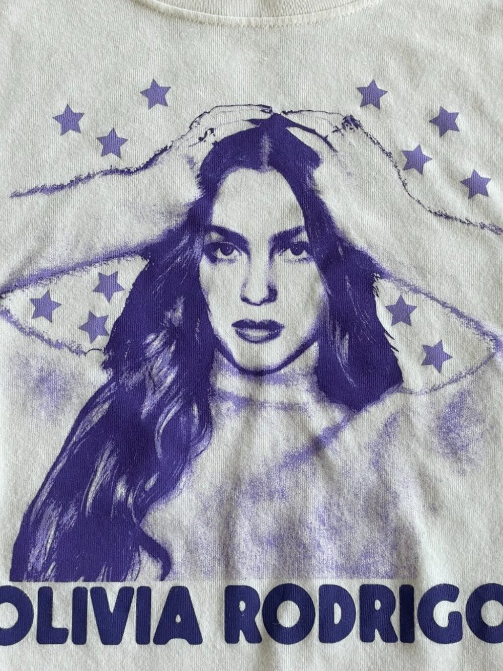 Entire Closet $5! Abercrombie Kids Olivia Rodrigo Graphic White Purple T-Shirt - Picture 3 of 7